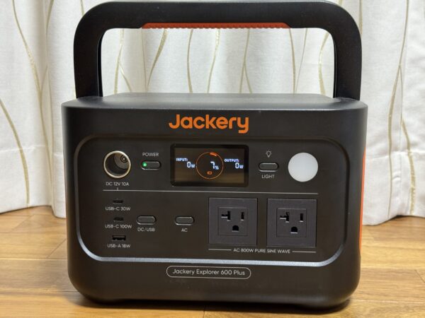 Jackery 600 Plus正面